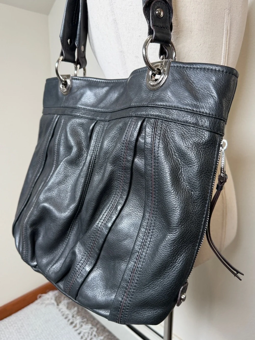 B. Makowsky Leather Hobo Shoulder Bag Black Silver Hardware Leopard Print Purse
